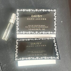Marc Jacobs Fragrance Daisy Eau de Toilette Spray Sample x 3 - all new